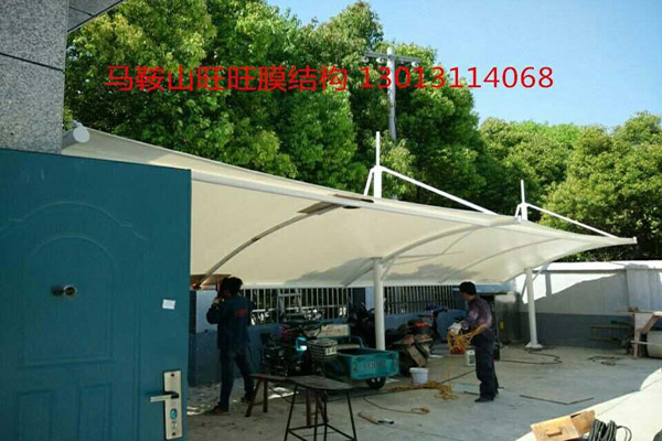 熱烈慶祝公司簽約央企信達房產(chǎn)有限公司，蕪湖荷塘月色小區(qū)電動車棚順利交付使用