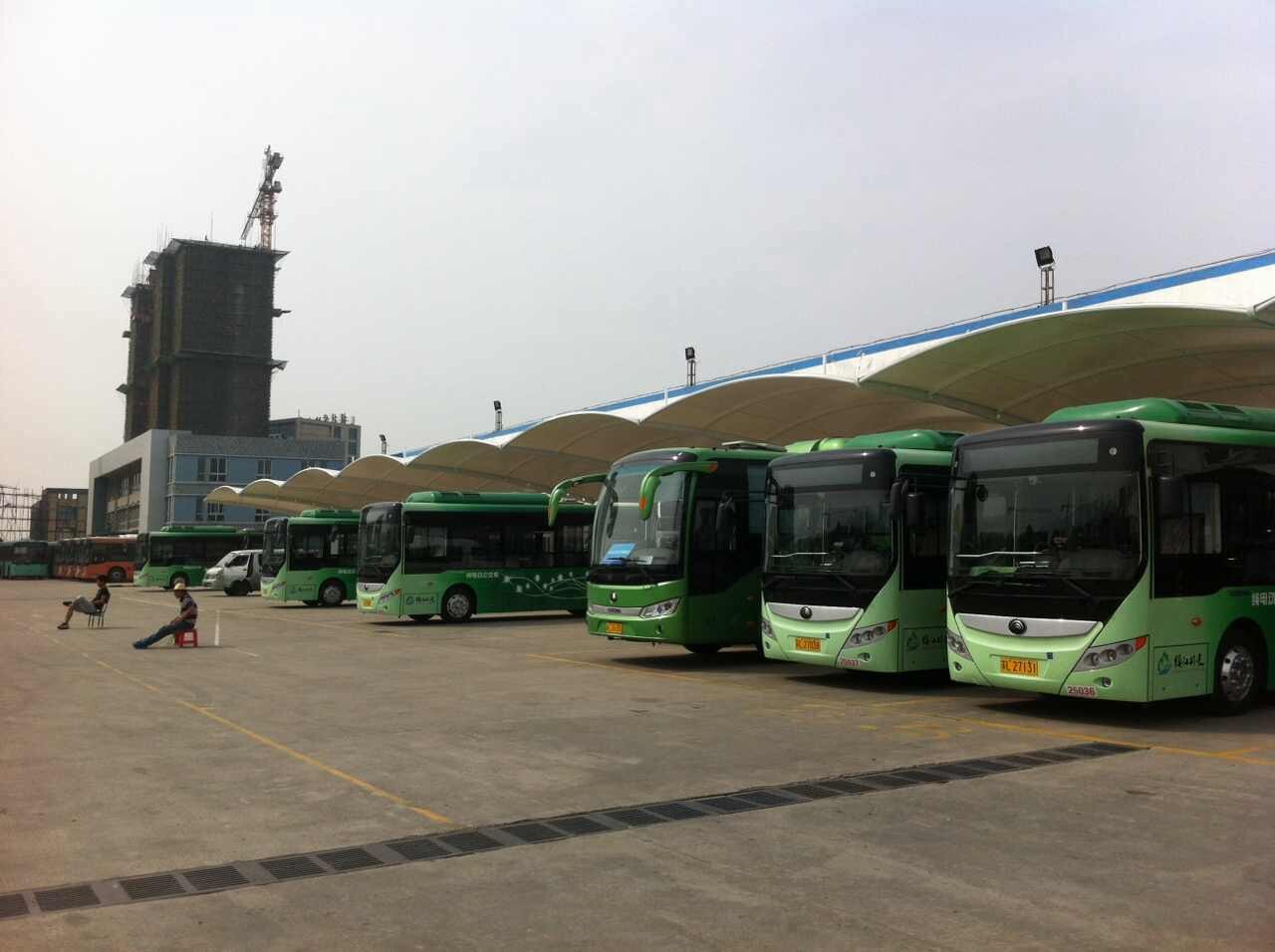 祝賀鎮(zhèn)江長途車站充電樁雨棚竣工