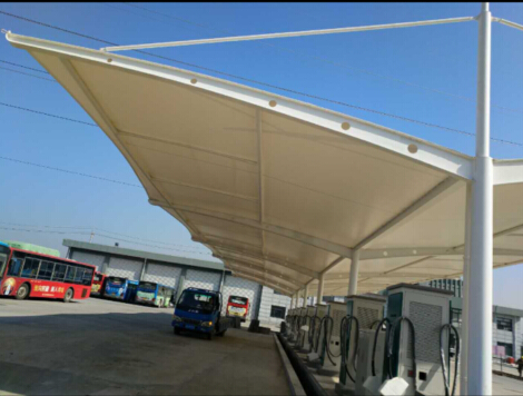 祝賀揚(yáng)州泗槐公交站充電樁雨棚順利竣工